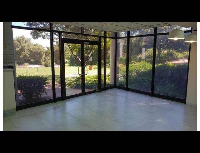 BUSINESS PROPERTY TO RENT IN ALLANDALE